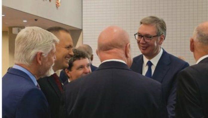 “dobri-razgovori-sa-prijateljima-i-partnerima”:-vucic-se-u-njujorku-sastao-sa-brojnim-svetskim-zvanicnicima