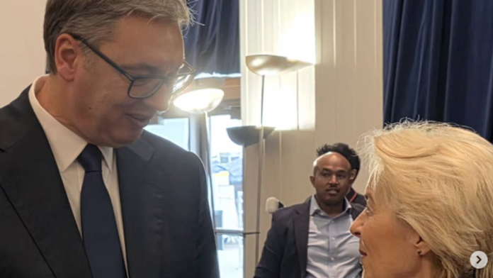 “verujem-da-cemo-ubrzati-put-ka-clanstvu-u-eu”-vucic-u-njujorku-razgovarao-sa-ursulom-fon-der-lajen:-“zahvalio-sam-joj-za-sve-sto-je-cinila-za-srbiju”-(foto)