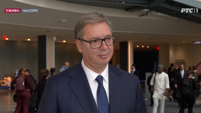 “rekao-sam-gospodi-kalas-–-ne-razumem-kakva-je-kampanja-da-prete-silovanjem-u-zatvoru”-vucic-iz-njujorka:-“to-je-sitnica-u-odnosu-na-ono-sto-rade-zenama”