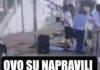 EVO ŠTA SU BLOKADERI NAPRAVILI OD DECE! Devojčice vređaju ljude na štandu SNS, sve snimaju pa beže (VIDEO) evo-sta-su-blokaderi-napravili-od-dece!-devojcice-vredaju-ljude-na-standu-sns,-sve-snimaju-pa-beze-(video)