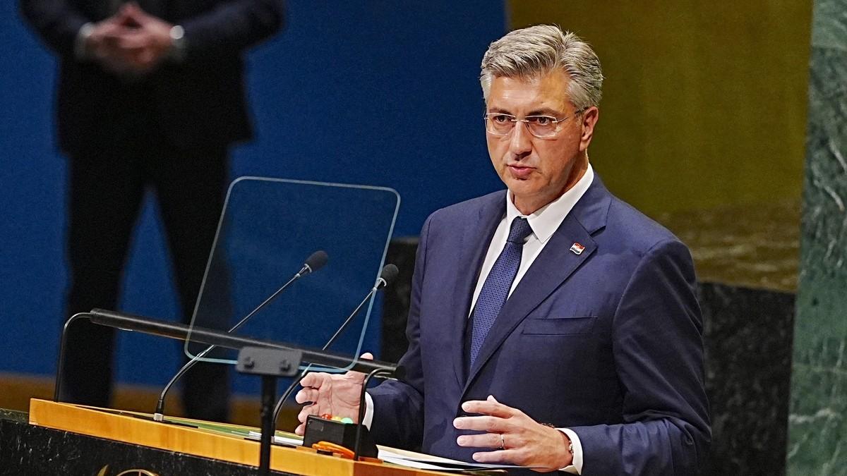 (video)-skandal-u-un!-plenkovic-usred-govora-napao-srbiju:-opet-stigla-otvorena-pretnja-blokiranjem-evropskog-puta-nasoj-zemlji (video)-skandal-u-un!-plenkovic-usred-govora-napao-srbiju:-opet-stigla-otvorena-pretnja-blokiranjem-evropskog-puta-nasoj-zemlji