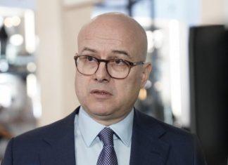 VUČEVIĆ O SRAMOTNIM IZJAVAMA PLENKOVIĆA: Mogao bi da se pozabavi rešavanjem problema umesto što ide na Tompsonove koncerte vucevic-o-sramotnim-izjavama-plenkovica:-mogao-bi-da-se-pozabavi-resavanjem-problema-umesto-sto-ide-na-tompsonove-koncerte