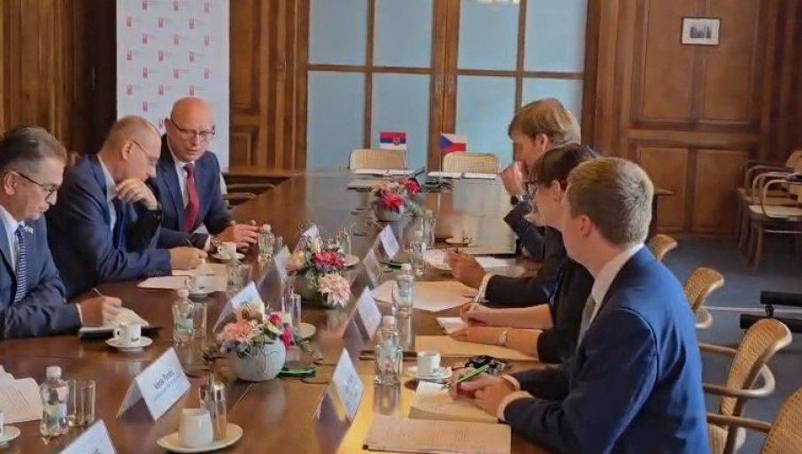 loncar-u-poseti-ceskoj:-sastao-se-sa-ceskim-kolegom-–-potpisan-memorandum-o-razumevanju-izmedu-dva-ministarstva loncar-u-poseti-ceskoj:-sastao-se-sa-ceskim-kolegom-–-potpisan-memorandum-o-razumevanju-izmedu-dva-ministarstva