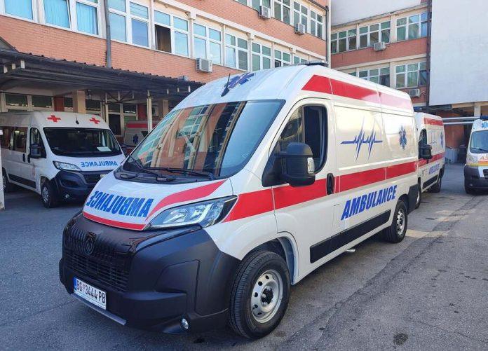 stigao-novi-sanitet:-osavremen-vozni-park-u-zdravstvenom-centru-loznica