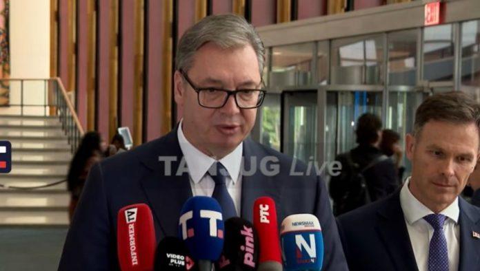 “u-nedelju-uvece-podnosim-ostavku”-predsednik-vucic-naciji-saopstio-svoj-potez,-pa-rekao-da-je-spreman-za-sva-pitanja