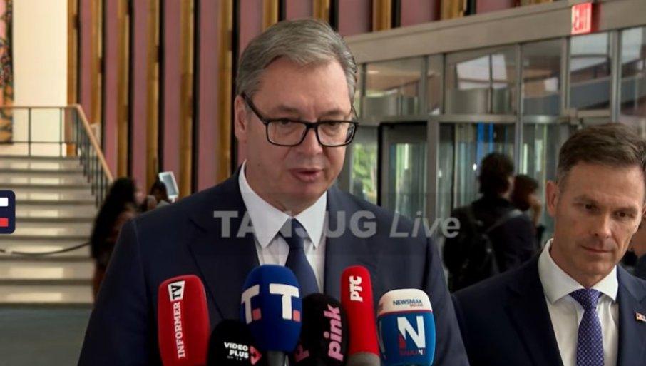 “u-nedelju-uvece-podnosim-ostavku”-predsednik-vucic-naciji-saopstio-svoj-potez,-pa-rekao-da-je-spreman-za-sva-pitanja “u-nedelju-uvece-podnosim-ostavku”-predsednik-vucic-naciji-saopstio-svoj-potez,-pa-rekao-da-je-spreman-za-sva-pitanja