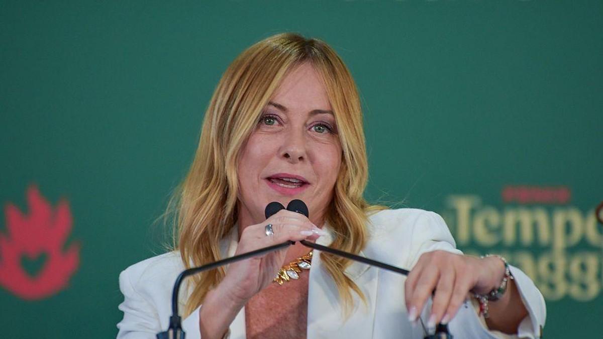 italija-zabranila-burke-i-nikab-u-skolama-i-ogranicila-broj-stranaca-u-odeljenjima italija-zabranila-burke-i-nikab-u-skolama-i-ogranicila-broj-stranaca-u-odeljenjima