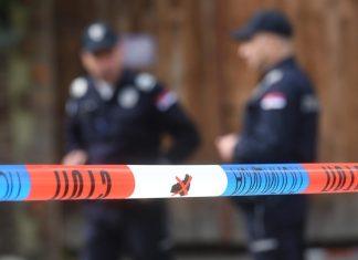 NOVI DETALJI ZLOČINA U KNJAŽEVCU Dečak (15) šutnuo čoveka, on pao i umro: Ispituje se da li je motiv napada sukob oko sestre osumnjičenog?! novi-detalji-zlocina-u-knjazevcu-decak-(15)-sutnuo-coveka,-on-pao-i-umro:-ispituje-se-da-li-je-motiv-napada-sukob-oko-sestre-osumnjicenog?!