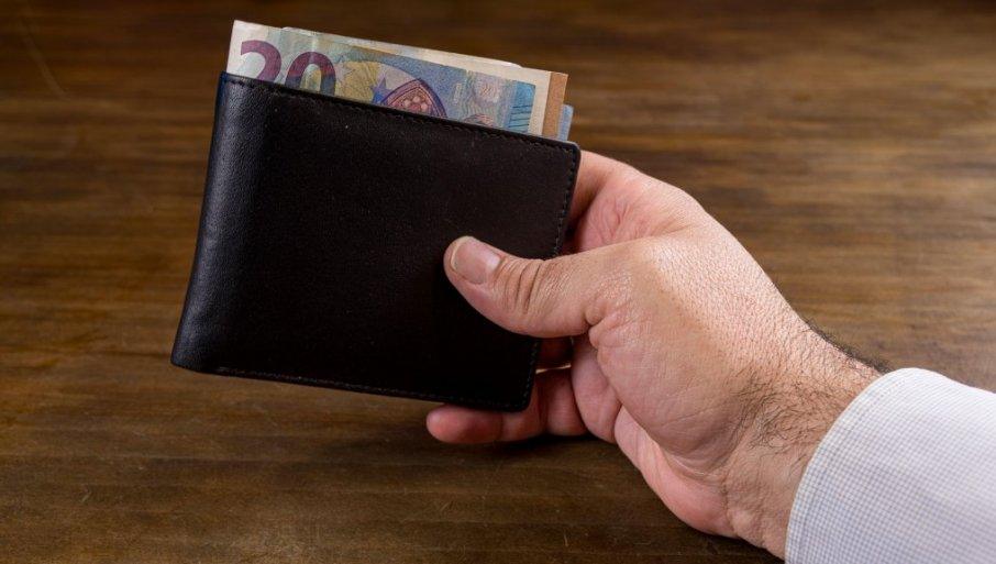 da-li-i-ovi-gradani-dobijaju-novac?-advokat-objasnio-nedoumice-oko-isplate-6.000-dinara da-li-i-ovi-gradani-dobijaju-novac?-advokat-objasnio-nedoumice-oko-isplate-6.000-dinara