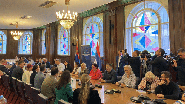 Предате-три-листе-за-изборе-за-чланове-Савета-националних-мањина Предате-три-листе-за-изборе-за-чланове-Савета-националних-мањина