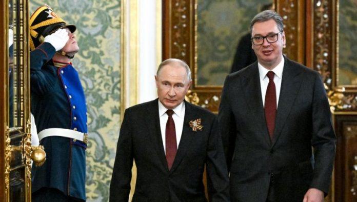 oglasio-se-kremlj:-evo-sta-kazu-o-mogucem-kontaktu-vucica-i-putina