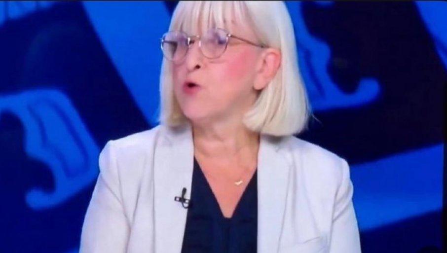 “elita”:-“rektorka”-sa-studentske-liste-uvek-govori-“sumljivo”-–-i-ne,-to-nije-lapsus-(video) “elita”:-“rektorka”-sa-studentske-liste-uvek-govori-“sumljivo”-–-i-ne,-to-nije-lapsus-(video)
