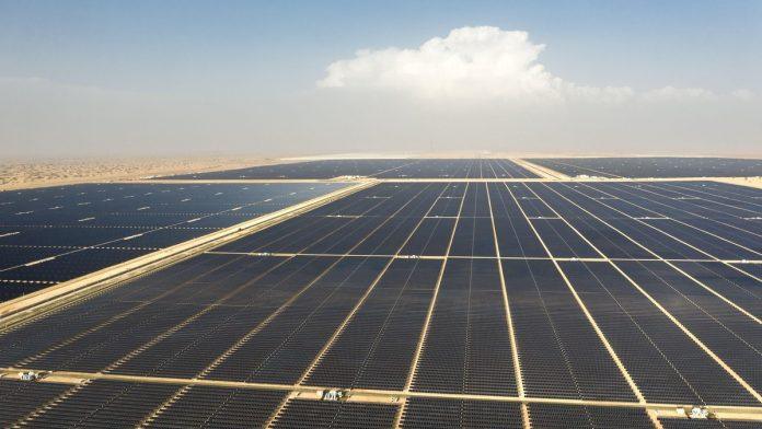 sta-bi-se-desilo-kada-bi-cela-sahara-bila-u-solarnim-panelima:-san-naucnika-koji-verovatno-nikad-nece-biti-ostvaren