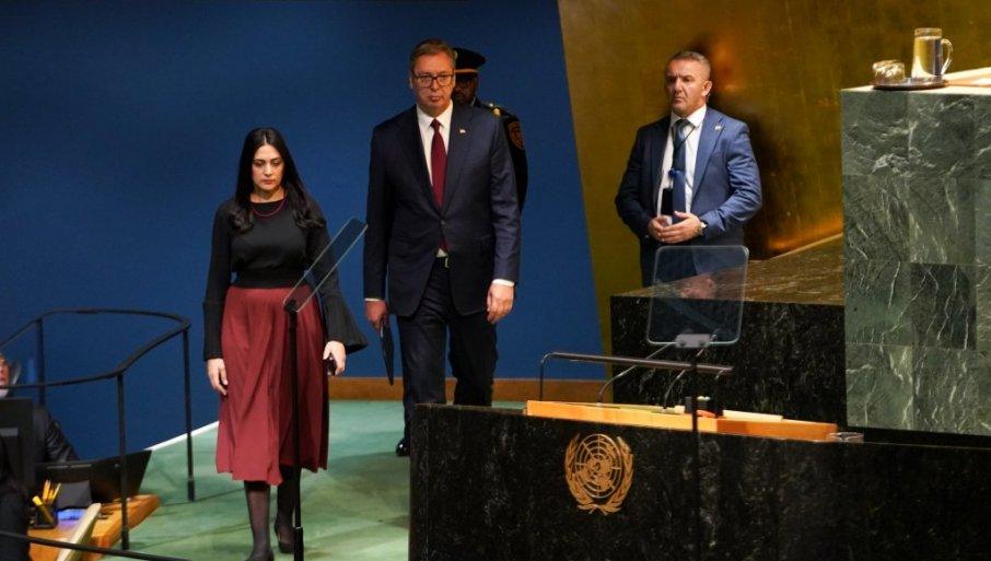 zbog-vucica-je-srbija-ponosna:-a-kako-bi-izgledalo-obracanje-srdanovica-i-kokanovica-za-govornicom-u-un? zbog-vucica-je-srbija-ponosna:-a-kako-bi-izgledalo-obracanje-srdanovica-i-kokanovica-za-govornicom-u-un?