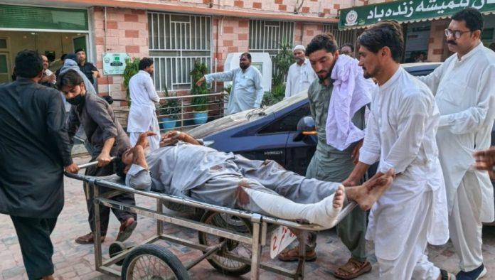 najmanje-11-pakistanaca-poginulo-u-eksploziji:-veci-broj-prezivelih-u-kriticnom-stanju