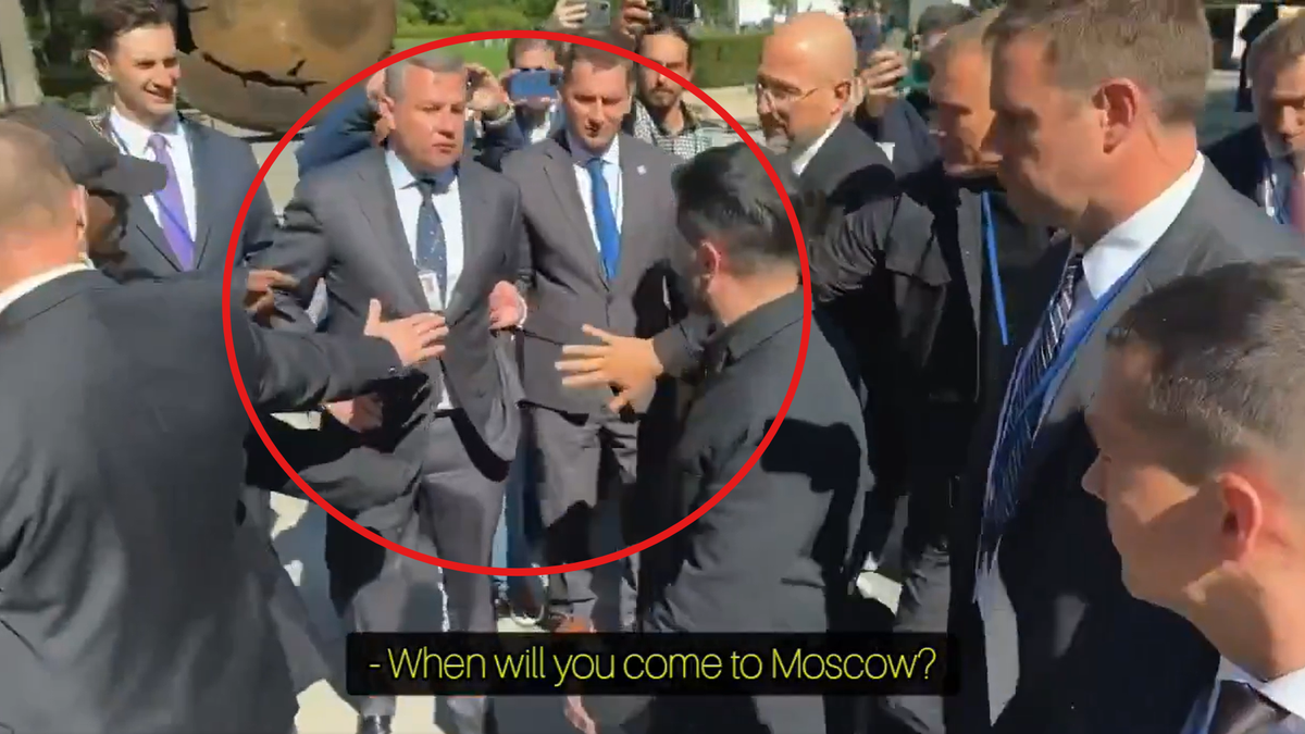 “dobro-je-to-sto-zelenski-pamti-izvorni-ruski-jezik”-putinov-portparol-se-oglasio-povodom-odgovora-predsednika-ukrajine-ruskom-novinaru-u-njujorku “dobro-je-to-sto-zelenski-pamti-izvorni-ruski-jezik”-putinov-portparol-se-oglasio-povodom-odgovora-predsednika-ukrajine-ruskom-novinaru-u-njujorku