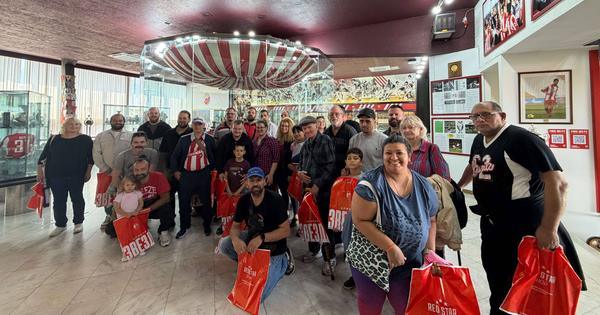 crvena-zvezda-ugostila-predstavnike-gradske-organizacije-gluvih-iz-beograda-/video/ crvena-zvezda-ugostila-predstavnike-gradske-organizacije-gluvih-iz-beograda-/video/