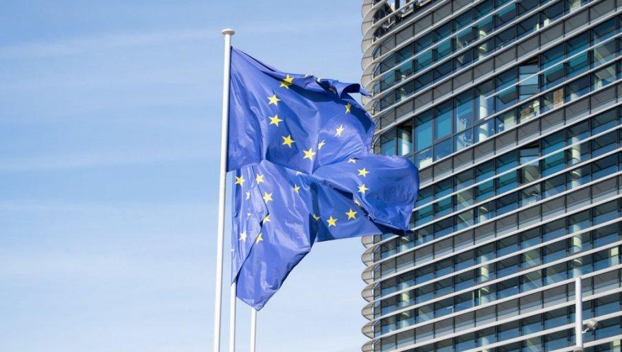 eu-nastavlja-da-finansira-kijev:-odobrena-nova-isplata,-evo-koliko-novca-stize eu-nastavlja-da-finansira-kijev:-odobrena-nova-isplata,-evo-koliko-novca-stize
