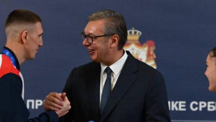 vucic-sa-sampionima:-hvala-vam-na-velicanstvenom-uspehu!