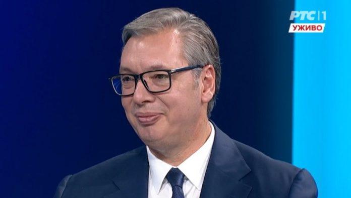 vucic-o-borbi-za-srbiju-i-putinovim-recima:-“ustanes-i-branis-svoju-poziciju-pod-pritiskom-40-zemalja”