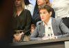 DO DANAS PRIČALI DA NEĆE PODNETI OSTAVKU, OD VEČERAS DA JE BIO PRIMORAN: Brnabić pokopala licemerje iz Đilasove stranke do-danas-pricali-da-nece-podneti-ostavku,-od-veceras-da-je-bio-primoran:-brnabic-pokopala-licemerje-iz-dilasove-stranke