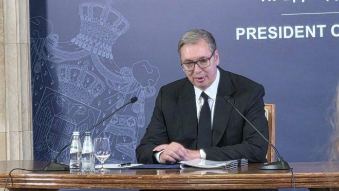 vucic-porucio-blokaderima:-nudite-razbijanje-zgrada,-premlacivanje-ljudi