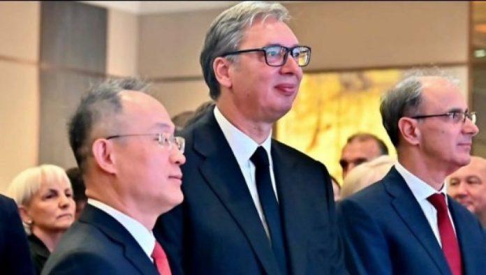 vucic-na-prijemu-povodom-nacionalnog-dana-nr-kine:-cast-mi-je-sto-prisustvujem,-ova-zemlje-je-nama-pruzila-ruku-kada-je-bilo-najteze