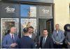 GRADONAČELNIK NOVOG SADA MIĆIN OTKRIO SKANDALOZNO PONAŠANjE BLOKADERA Vređao i pretio zaposlenima i ženama u Hercegovačkoj kući (VIDEO) gradonacelnik-novog-sada-micin-otkrio-skandalozno-ponasanje-blokadera-vredao-i-pretio-zaposlenima-i-zenama-u-hercegovackoj-kuci-(video)