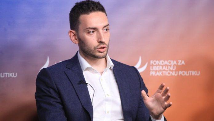 grbovic-raegovao-na-navode-georgieva:-pokazao-mu-kolika-je-neznalica,-i-takvi-nas-ubedivali-da-su-veliki-novonari-(foto)