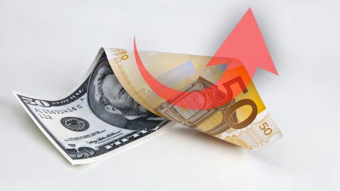 dramatican-pad-evra,-najnizi-kurs-prema-dolaru-od-2025:-investitori-u-panici,-cene-nafte-skacu-gore
