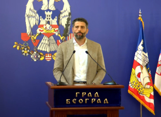 Крени-промени: Татјани Мићић утврђен прелом носа и дела вилице; Шапић: Нисам је ни такао Крени-промени:-Татјани-Мићић-утврђен-прелом-носа-и-дела-вилице;-Шапић:-Нисам-је-ни-такао