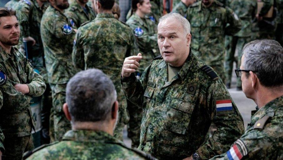 dramaticno-upozorenje-holandskog-generala:-evropa-je-ranjiva-do-2030,-moramo-izvuci-pouke-iz-ukrajine dramaticno-upozorenje-holandskog-generala:-evropa-je-ranjiva-do-2030,-moramo-izvuci-pouke-iz-ukrajine