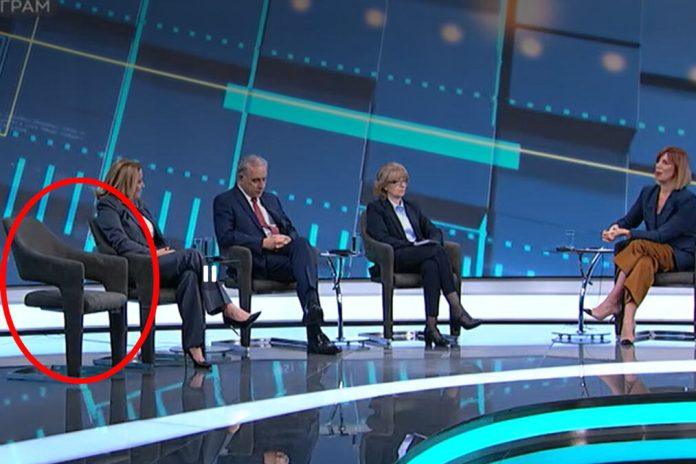 prazna-stolica,-prazna-i-politika!-blokaderi-beze-od-debate-i-odgovora-na-pitanja-o-kosovu,-spoljnoj-politici,-o-svemu-–-osim-o-nasilju,-to-pokazuju-na-delu