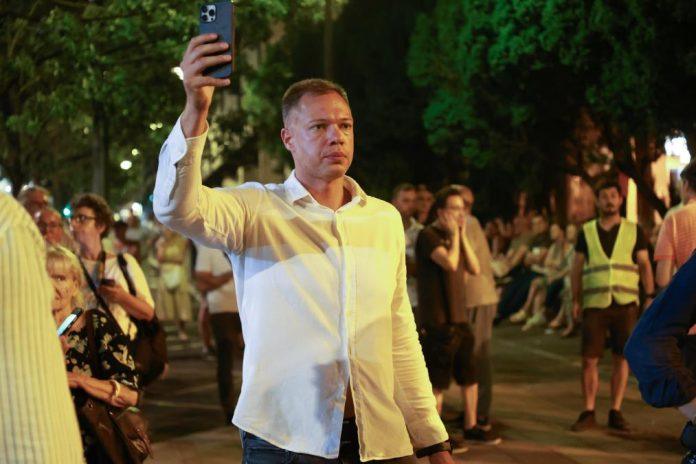 rik-ponistila-resenje-o-proglasenju-izborne-liste-“cale,-ovo-je-za-tebe”