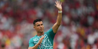 ronaldo-pobesneo-i-otisao!-kamera-uhvatila-trenutak-kada-napusta-kamp-portugala!-(video) ronaldo-pobesneo-i-otisao!-kamera-uhvatila-trenutak-kada-napusta-kamp-portugala!-(video)