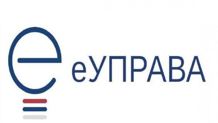 nova-usluga-na-portalu-euprava:-podnosenje-zahteva-za-ostvarivanje-prava-na-status-roditelja-negovatelja-od-sada-i-onlajn