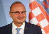 VELIKI SKANDAL Hrvatski šef diplomatije u sred Podgorice udario na Crnu Goru, poniženja se nastavljaju veliki-skandal-hrvatski-sef-diplomatije-u-sred-podgorice-udario-na-crnu-goru,-ponizenja-se-nastavljaju
