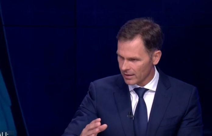 mali-argumentima-rasturio-nikezica-i-soskica:-u-njihovo-vreme-je-bila-katastrofa-i-pravi-genocid-po-gradane-srbije!-oni-bi-i-sad-da-smanje-plate-i-penzije