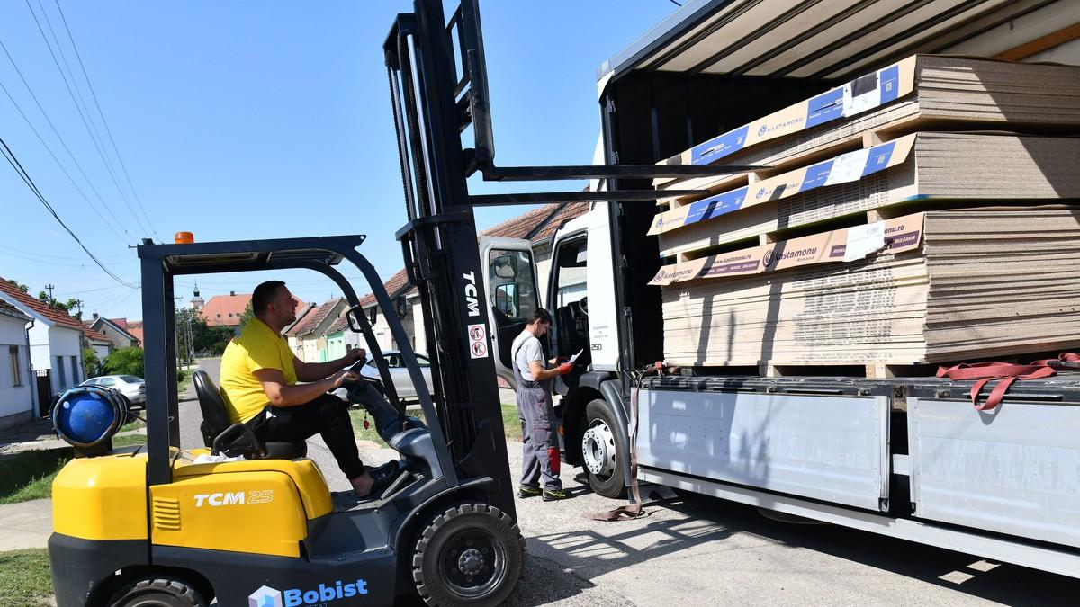 za-isti-ormar-razlika-i-vise-od-1.000-evra:-evo-zasto-svi-hrle-u-bih-za-kupovinu-namestaja za-isti-ormar-razlika-i-vise-od-1.000-evra:-evo-zasto-svi-hrle-u-bih-za-kupovinu-namestaja