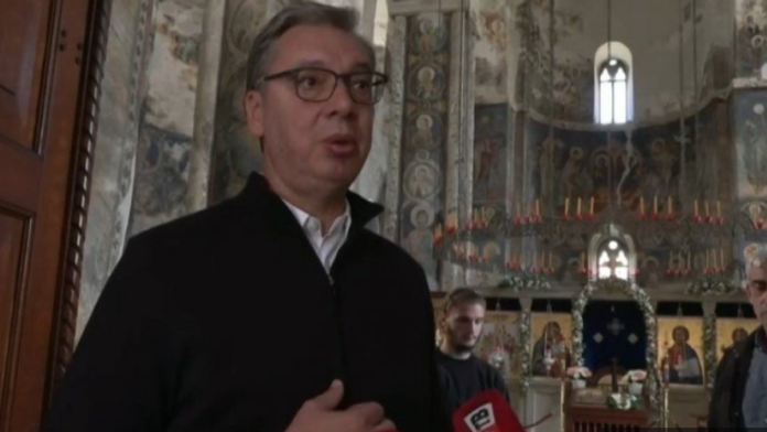 “putin-je-rekao-istinu”-vucic-u-obilasku-manasije-o-podrsci-predsednika-rusije:-“sedim-samo-na-jednoj,-srpskoj-stolici”-(video)