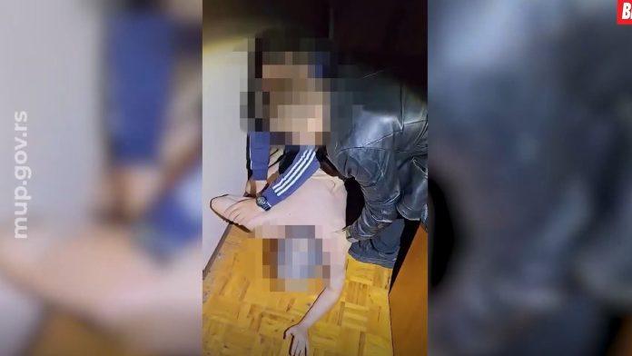 (video)-ovako-su-uhapseni-pedofili-sirom-srbije-policija-upala-u-cetiri-grada-i-privela-osumnjicene-za-gnusna-dela:-jedan-se-cak-dopisivao-sa-detetom!