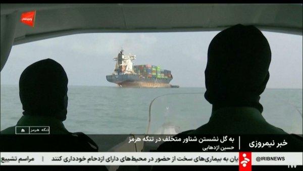 iran-pojacava-kontrolu-na-ormuzu:-neki-brodovi-vise-nece-moci-da-produ iran-pojacava-kontrolu-na-ormuzu:-neki-brodovi-vise-nece-moci-da-produ