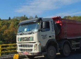 RASKRINKANA JOŠ JEDNA LAŽ BLOKADERA: Ovo je istina o fotografiji koju dele po mrežama (VIDEO) raskrinkana-jos-jedna-laz-blokadera:-ovo-je-istina-o-fotografiji-koju-dele-po-mrezama-(video)