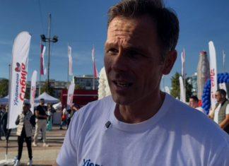 MALI ISPRED ARENE: “Kada smo zajedno, mi smo nepobedivi!” Poslao snažnu poruku pred 25. oktobar (VIDEO) mali-ispred-arene:-“kada-smo-zajedno,-mi-smo-nepobedivi!”-poslao-snaznu-poruku-pred-25.-oktobar-(video)