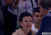 (VIDEO) “3 POLJUPCA NEĆU JA, HOĆU 1, NEĆU 2” Hit scena iz Arene: Vučić se susreo sa čuvenom pevačicom i glumicom Snežanom Savić, a onda je usledio potez koji je oduševio Srbiju (video)-“3-poljupca-necu-ja,-hocu-1,-necu-2”-hit-scena-iz-arene:-vucic-se-susreo-sa-cuvenom-pevacicom-i-glumicom-snezanom-savic,-a-onda-je-usledio-potez-koji-je-odusevio-srbiju