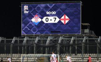 Zakukali Hrvati! “Ovo nije za mlađe od 18!” Pukla bruka u duelu sa Engleskom – Biliću, šta je ovo?! zakukali-hrvati!-“ovo-nije-za-mlade-od-18!”-pukla-bruka-u-duelu-sa-engleskom-–-bilicu,-sta-je-ovo?!