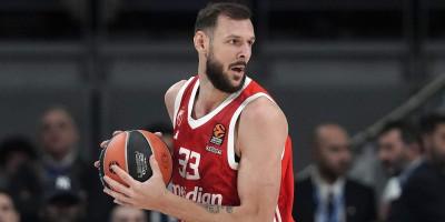 sok-u-subotici:-bosna-razbila-spartak-na-njegovom-terenu,-plavsic-izresetao-bec! sok-u-subotici:-bosna-razbila-spartak-na-njegovom-terenu,-plavsic-izresetao-bec!
