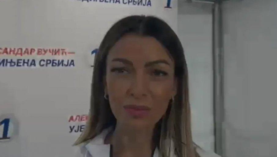 mesarovic-iz-pune-arene:-samo-politika-aleksandra-vucica-obezbeduje-nastavak-razvoja-srbije mesarovic-iz-pune-arene:-samo-politika-aleksandra-vucica-obezbeduje-nastavak-razvoja-srbije