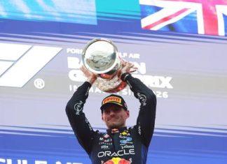 Verštapen, Hamilton i Alonso spasili Formulu 1 od kompletne bruke u Maleziji: Kako kiša i sprženi čipovi mogu da pokvare divno nedeljno prepodne! verstapen,-hamilton-i-alonso-spasili-formulu-1-od-kompletne-bruke-u-maleziji:-kako-kisa-i-sprzeni-cipovi-mogu-da-pokvare-divno-nedeljno-prepodne!