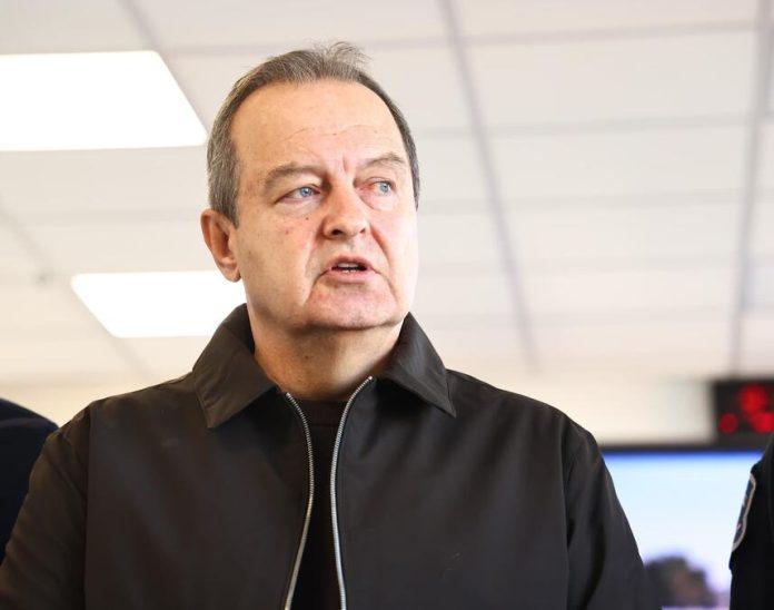 dacic-osudio-opasne-instrukcije-tupanjca-iz-crte-“to-je-otvoreno-podstrekavanje-na-ugrozavanje-zivota-onih-koji-svakodnevno-brinu-o-brinu-o-bezbednosti-gradana”